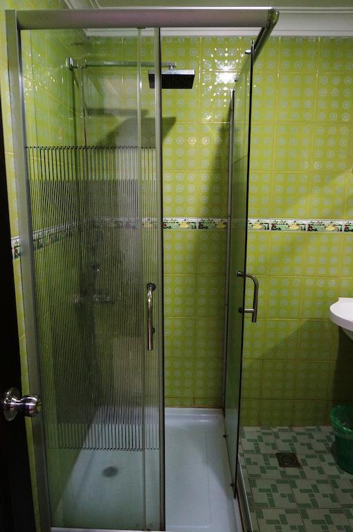 Edotel Minangkabau Padang  Room photo